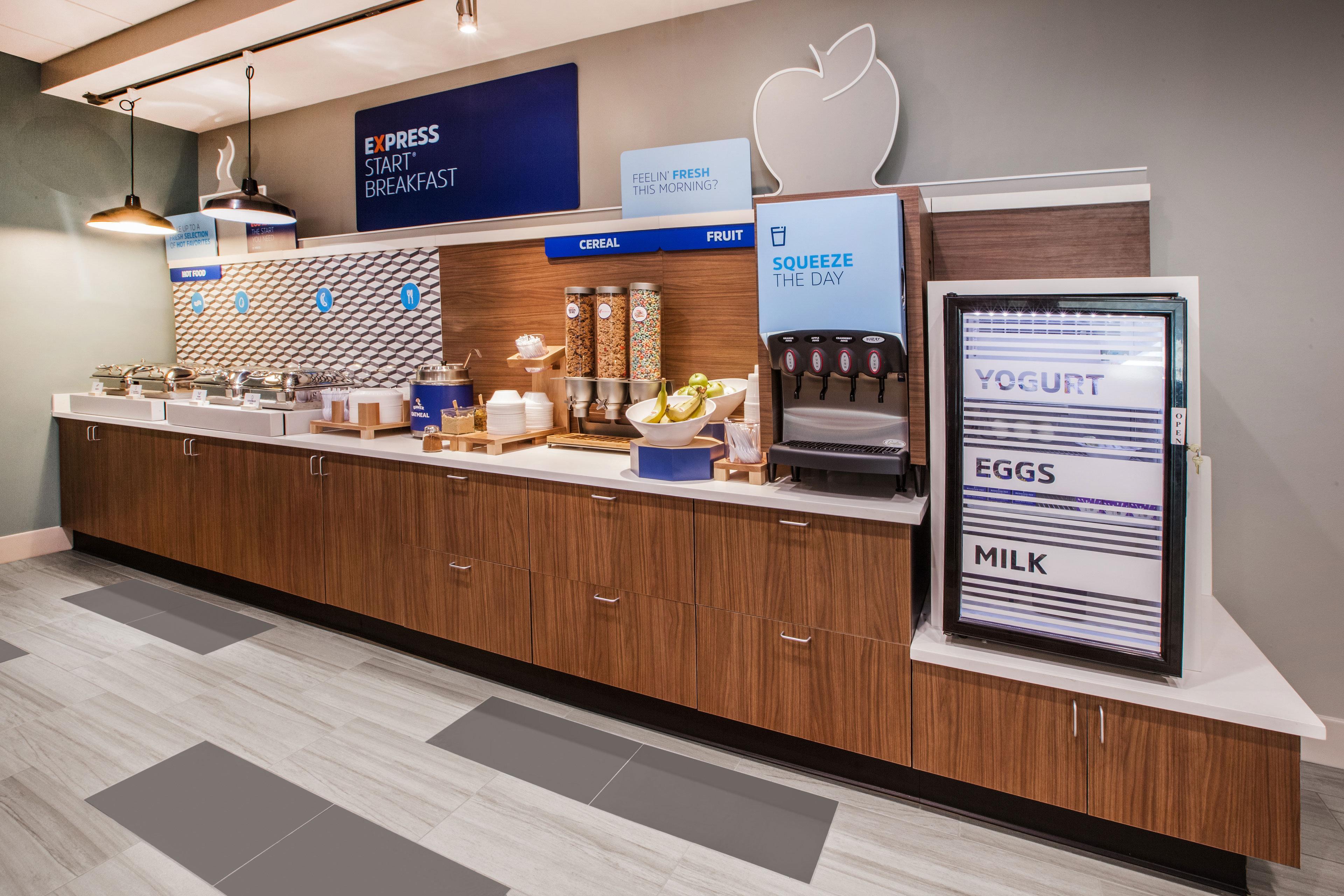Holiday Inn Express & Suites Chesapeake By Ihg Экстерьер фото