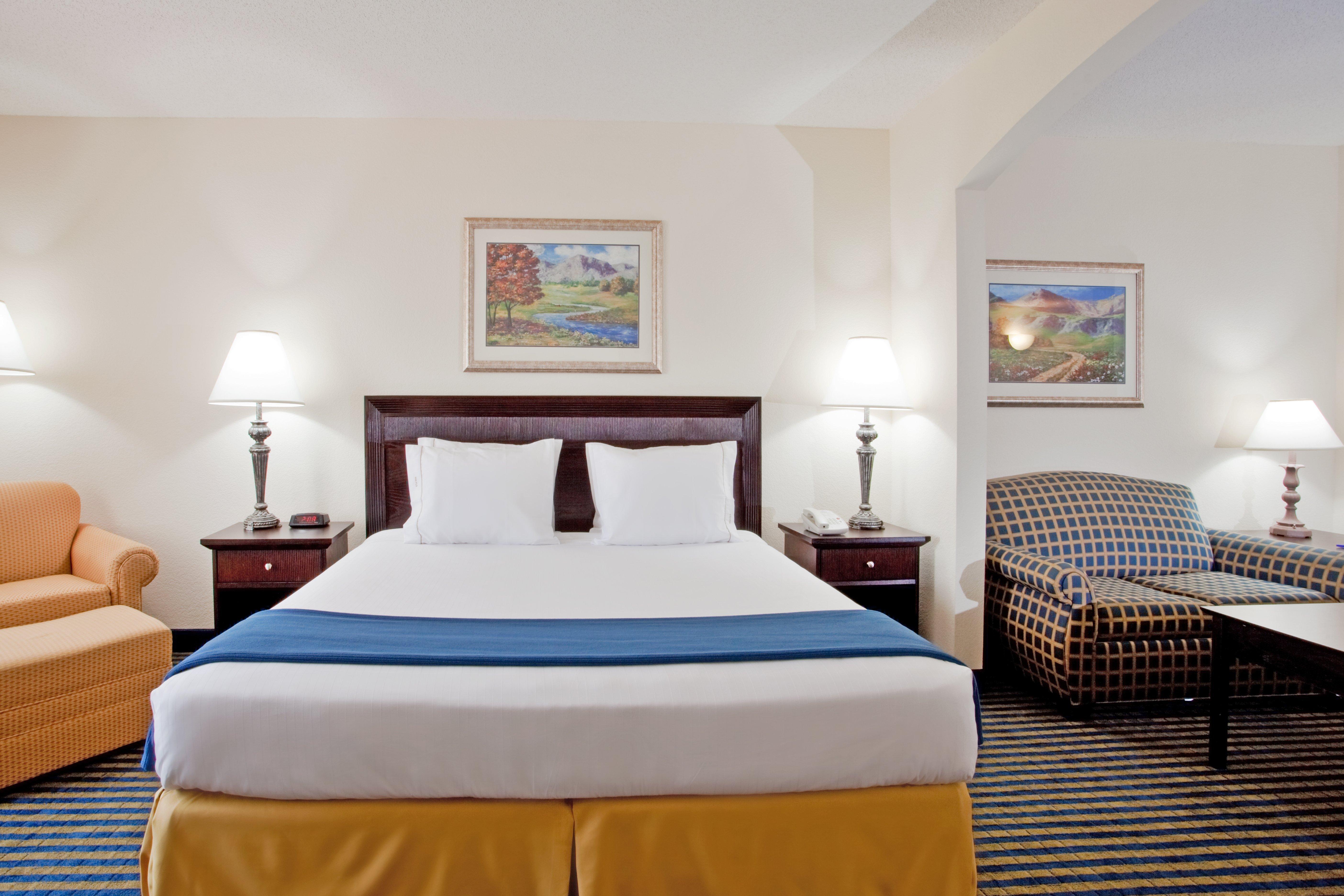 Holiday Inn Express & Suites Chesapeake By Ihg Экстерьер фото